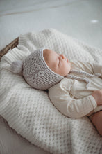 Load image into Gallery viewer, Merino Wool Bonnet & Booties Set <br> Grey