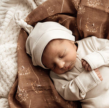 Load image into Gallery viewer, Ribbed Knotted Beanie <br> Halo