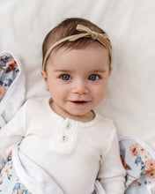 Load image into Gallery viewer, Velvet Petite Bow <br> Pebble