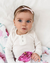 Load image into Gallery viewer, Velvet Petite Bow <br> Lullaby Pink