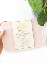 Load image into Gallery viewer, Antenatal Expressing Colostrum Kit