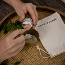 Load image into Gallery viewer, DIY Peppermint Lip Balm