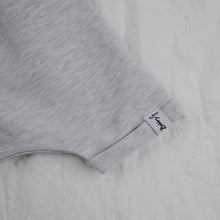 Load image into Gallery viewer, Breeze Shorts &lt;br&gt; Heather Grey
