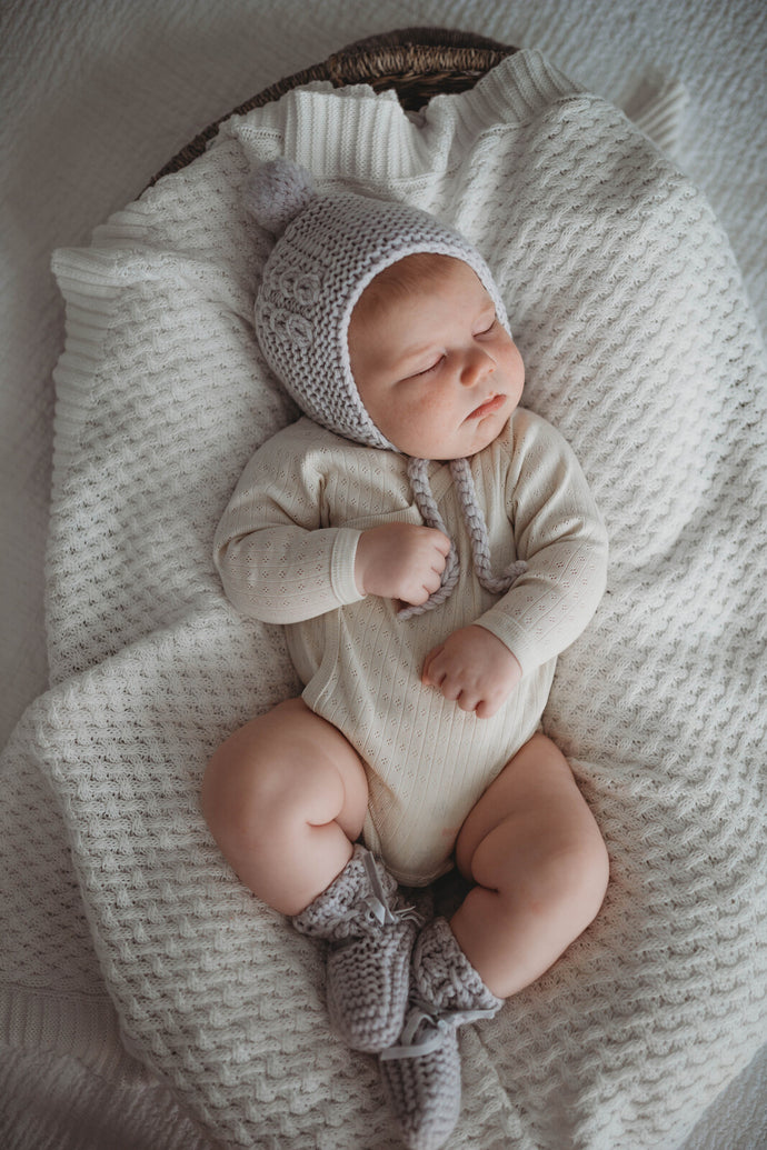 Merino Wool Bonnet & Booties Set <br> Grey