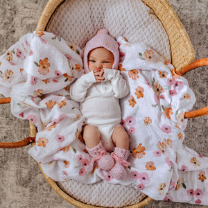 Merino Wool Bonnet & Booties Set <br> Pink