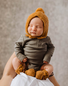 Merino Wool Bonnet & Booties Set <br> Bronze