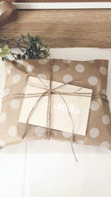 Load image into Gallery viewer, Free Gift Wrapping
