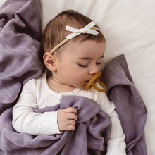 Load image into Gallery viewer, Velvet Petite Bow &lt;br&gt; White
