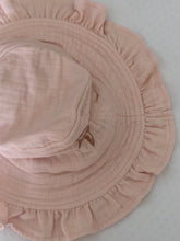 Load image into Gallery viewer, Muslin Sun Hat &lt;br&gt; Shell
