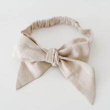 Load image into Gallery viewer, Linen Pre-Tied Headband &lt;br&gt; Natural
