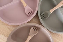 Load image into Gallery viewer, Suction Plate &amp; Fork
