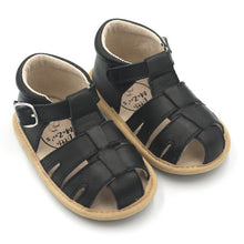 Load image into Gallery viewer, Wax Leather Enclosed Toe Sandals &lt;br&gt; Black

